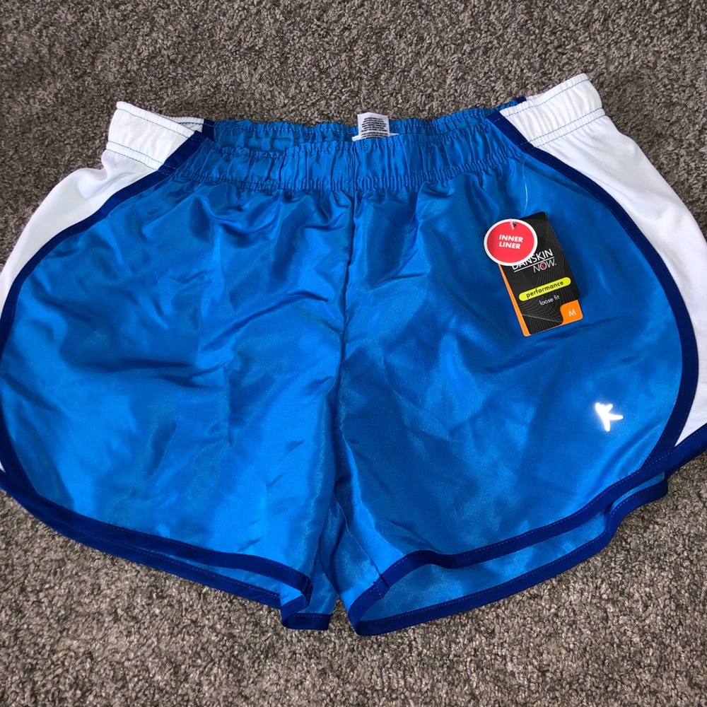 Loose fit performance shorts
